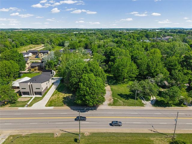 2418, 2510 and 2460 Wedington, Fayetteville, AR 72701