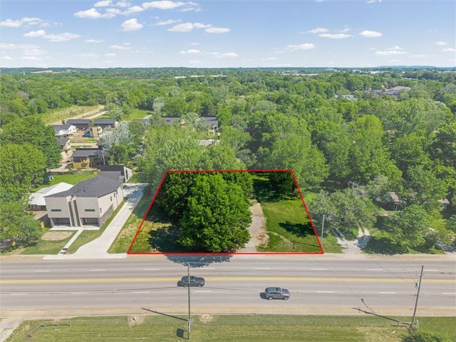 2418, 2510 and 2460 Wedington, Fayetteville, AR 72701