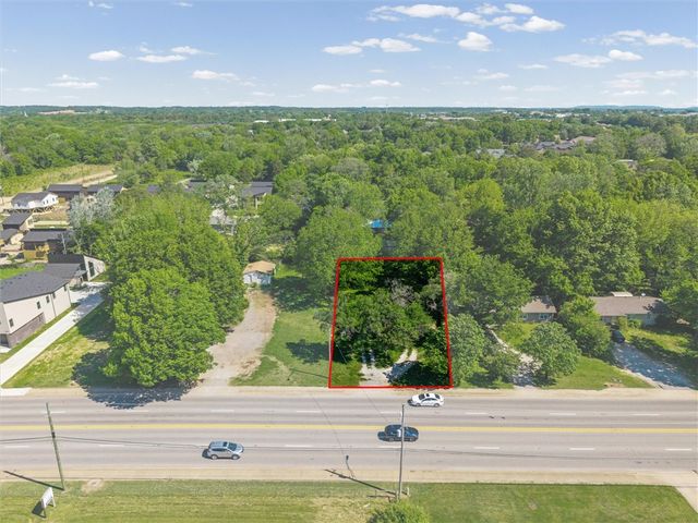 2418, 2510 and 2460 Wedington, Fayetteville, AR 72701