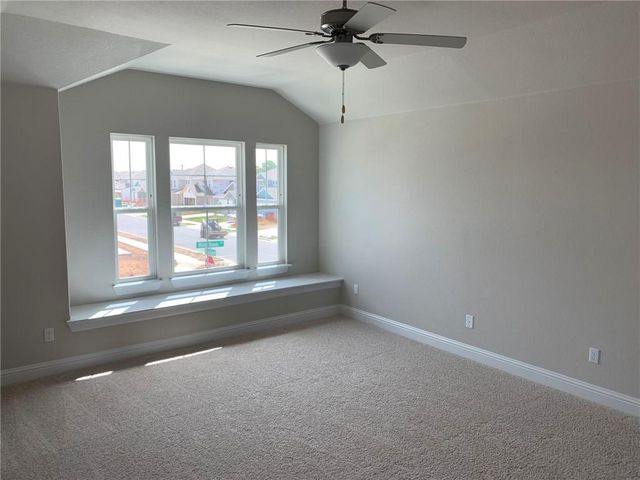 109 White Dunes DR, Maxwell, TX 78656