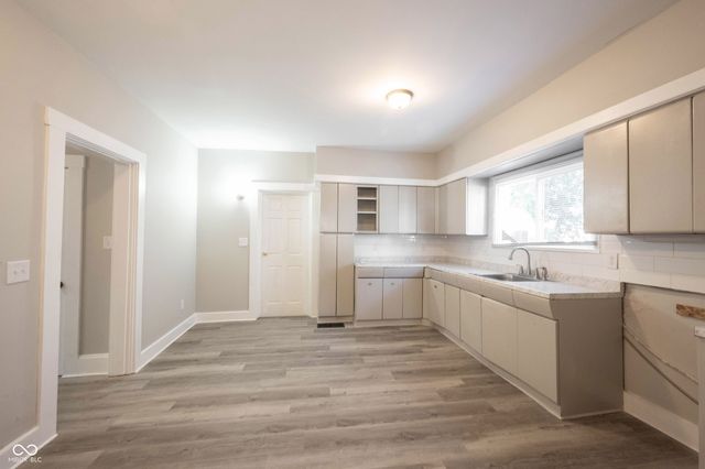 2919 E New York Street, Indianapolis, IN 46201