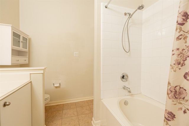 10218 W Palm Lake Drive, Houston, TX 77034