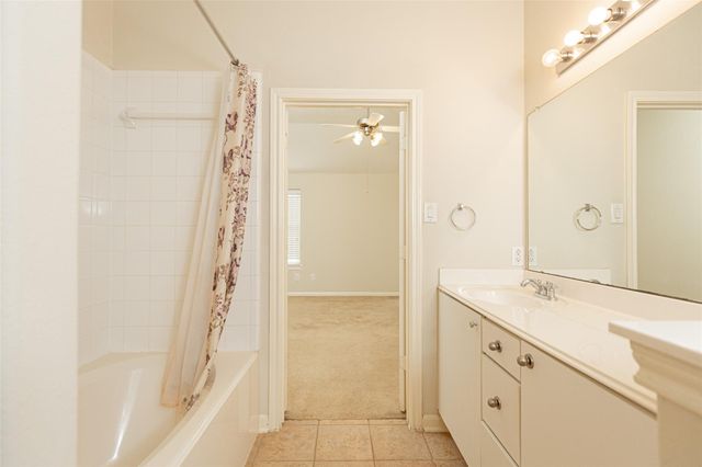10218 W Palm Lake Drive, Houston, TX 77034