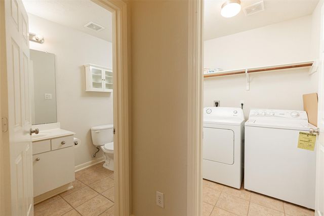 10218 W Palm Lake Drive, Houston, TX 77034
