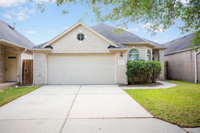 10218 W Palm Lake Drive, Houston, TX 77034