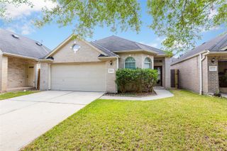10218 W Palm Lake Drive, Houston, TX 77034