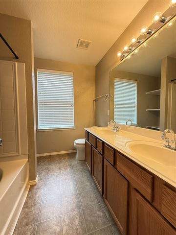 13216 Fencerow Road, Fort Worth, TX 76244