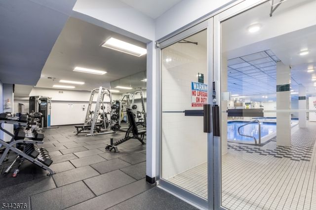 518 Gregory Ave 203, Weehawken Twp., NJ 07086