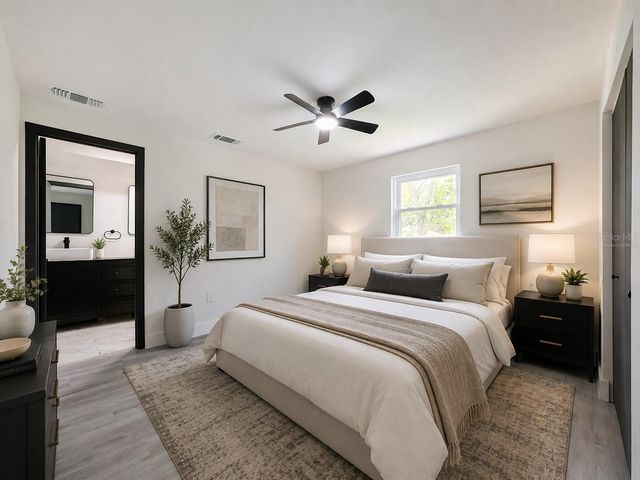 4256 KING RICHARD LANE, Sarasota, FL 34232