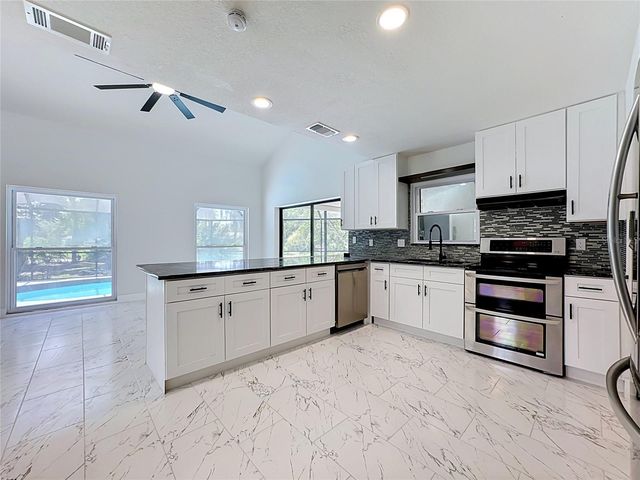 4256 KING RICHARD LANE, Sarasota, FL 34232