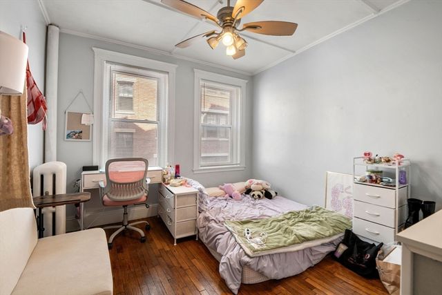 131 Park Drive 12, Boston, MA 02215