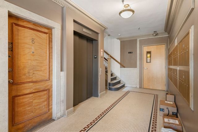 131 Park Drive 12, Boston, MA 02215