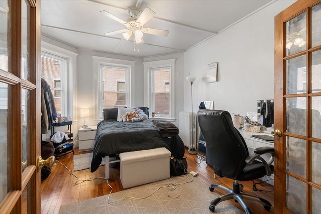 131 Park Drive 12, Boston, MA 02215