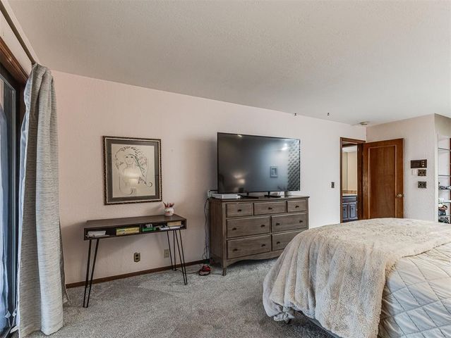 10604 Admiral Drive, Oklahoma City, OK 73162