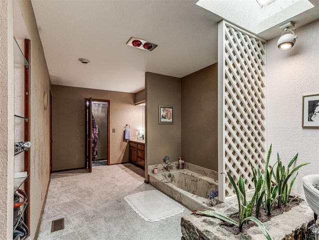 10604 Admiral Drive, Oklahoma City, OK 73162