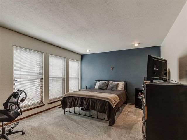 10604 Admiral Drive, Oklahoma City, OK 73162