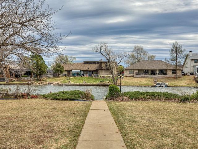 10604 Admiral Drive, Oklahoma City, OK 73162