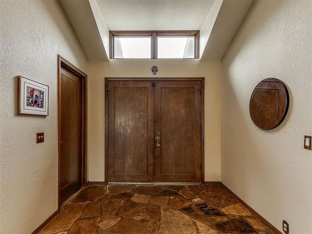 10604 Admiral Drive, Oklahoma City, OK 73162