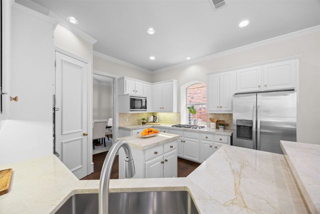 4012 Milano Drive, Plano, TX 75093