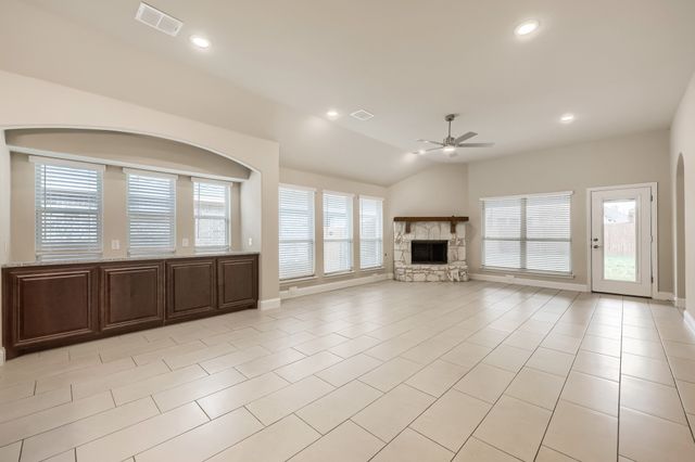 989 Imperial Eagle Road, Alvarado, TX 76009