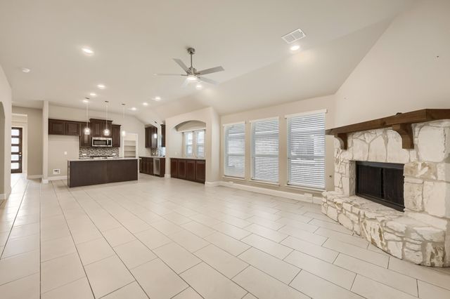 989 Imperial Eagle Road, Alvarado, TX 76009