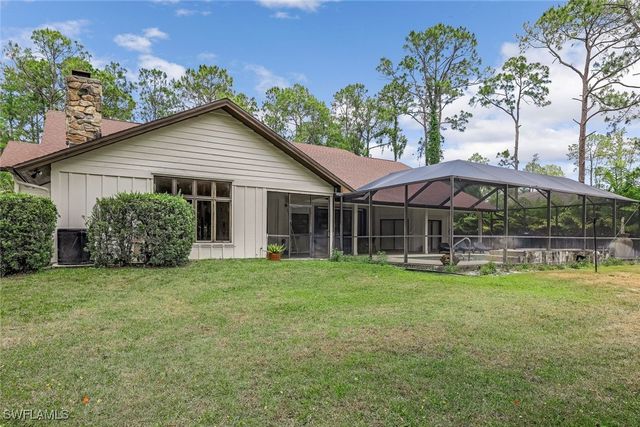 5752 Bur Oaks LN, Naples, FL 34119