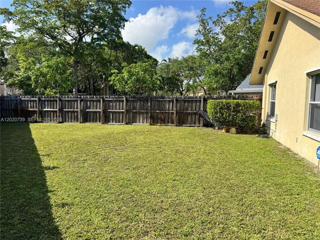 2330 SW 80th Terrace, Miramar, FL 33025