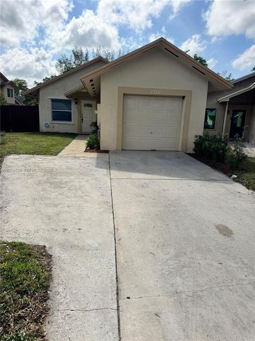 2330 SW 80th Terrace, Miramar, FL 33025