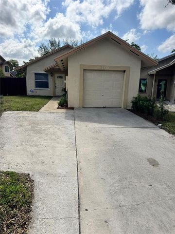 2330 SW 80th Terrace, Miramar, FL 33025