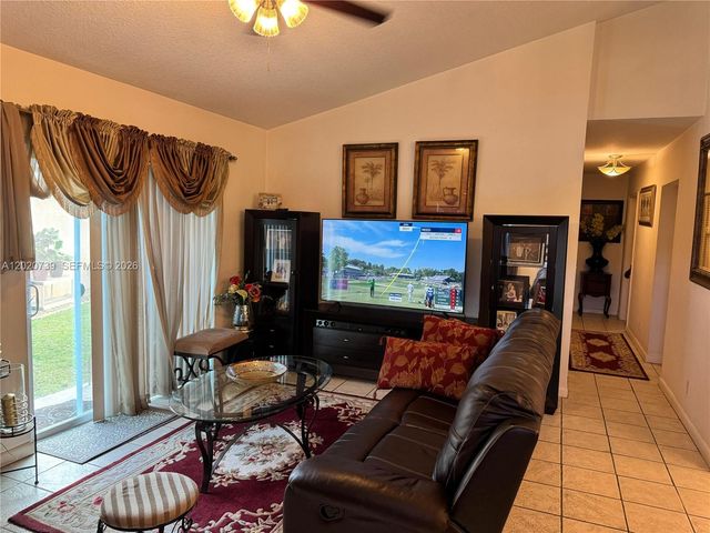 2330 SW 80th Terrace, Miramar, FL 33025
