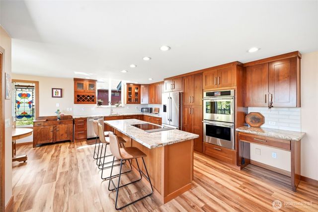 1010 1st Lane, Mukilteo, WA 98275