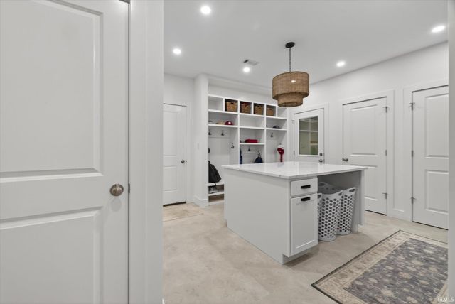 5999 Nehrt Road, Bloomington, IN 47408