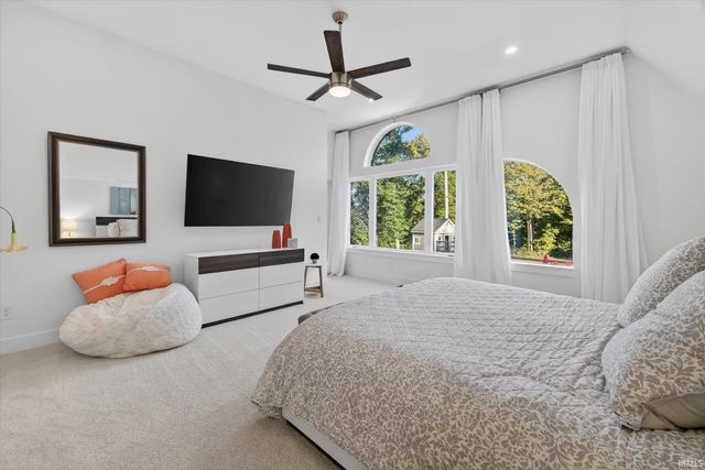 5999 Nehrt Road, Bloomington, IN 47408