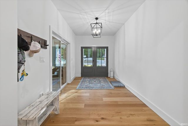 5999 Nehrt Road, Bloomington, IN 47408