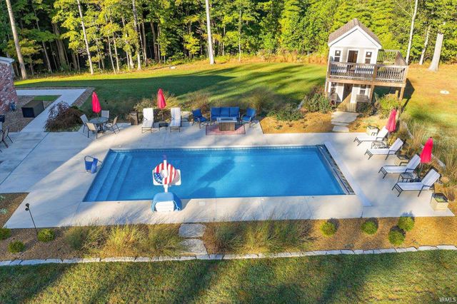 5999 Nehrt Road, Bloomington, IN 47408