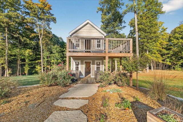 5999 Nehrt Road, Bloomington, IN 47408