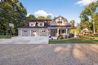 5999 Nehrt Road, Bloomington, IN 47408