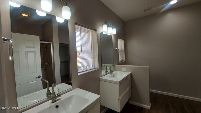 1728 E Ocotillo Road, Phoenix, AZ 85016