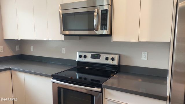 1728 E Ocotillo Road, Phoenix, AZ 85016