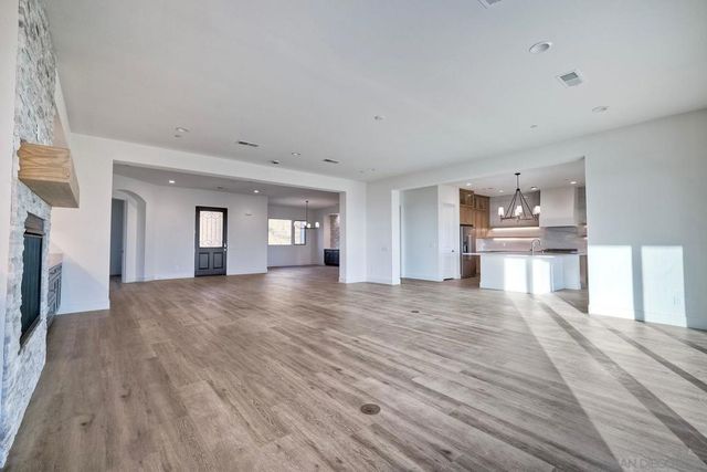 11631 Via Trevi, Lakeside, CA 92040