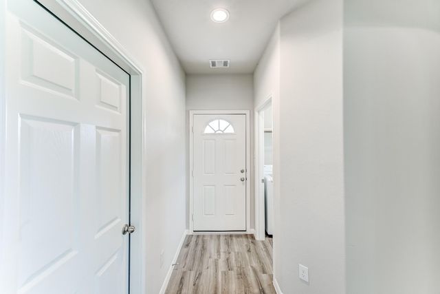 27085 Kestrel Trail, Magnolia, TX 77354