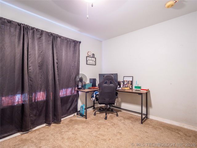 2208 Green Meadows, Mcalester, OK 74501