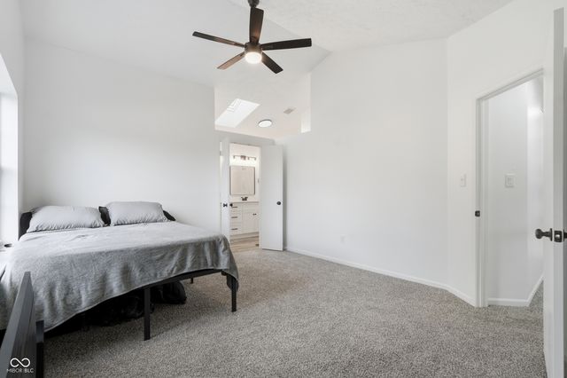 11127 Bayridge Circle W, Indianapolis, IN 46236