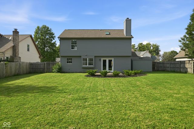 11127 Bayridge Circle W, Indianapolis, IN 46236