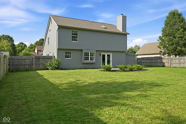 11127 Bayridge Circle W, Indianapolis, IN 46236