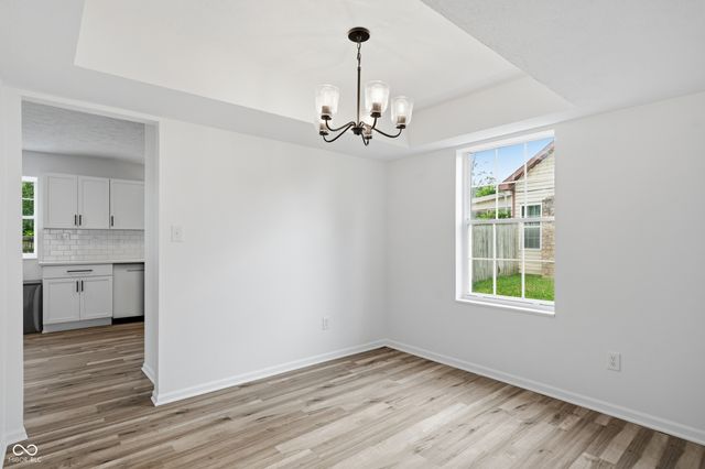 11127 Bayridge Circle W, Indianapolis, IN 46236