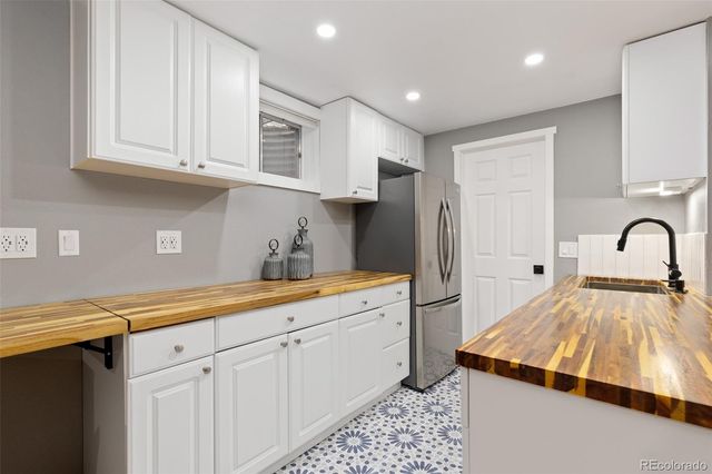 16547 W 73rd Drive, Arvada, CO 80007