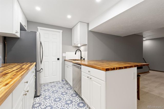 16547 W 73rd Drive, Arvada, CO 80007