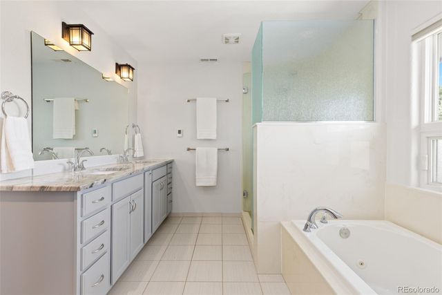 16547 W 73rd Drive, Arvada, CO 80007