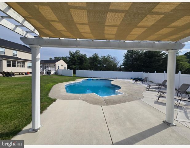 361 RAINEY RD, Swedesboro, NJ 08085